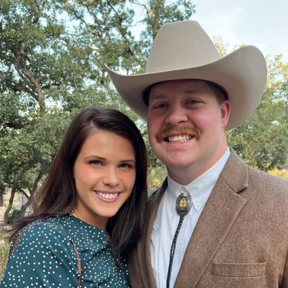 Meet your Posher, Ben - Picture 1 of 1